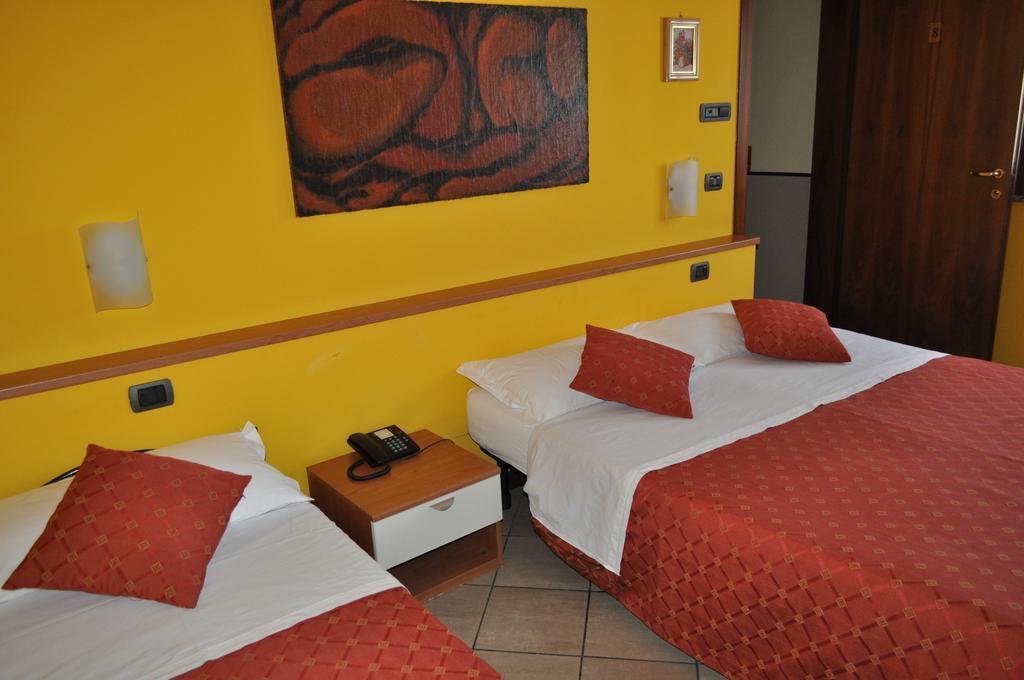 Hotel Mantova Sud Bagnolo San Vito Kamer foto