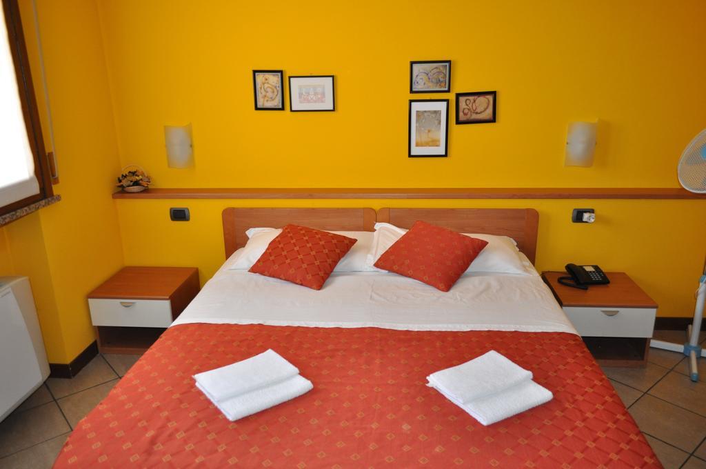 Hotel Mantova Sud Bagnolo San Vito Kamer foto